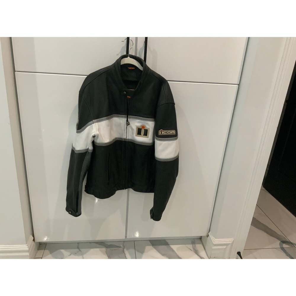 Icon Men's black has white stripes jacket genuine leather size 44 good condition